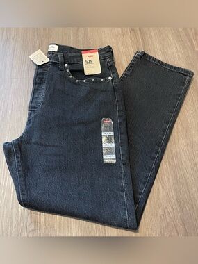 NWT Women’s Levi’s 501 Original Jeans Size 32x30